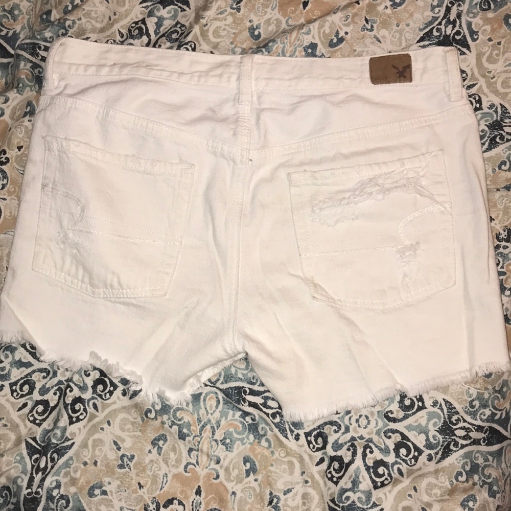 Shorts - Picture 2 of 5